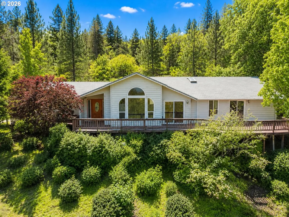 182 Eagle View Dr, Wilderville, OR 97527 - #1