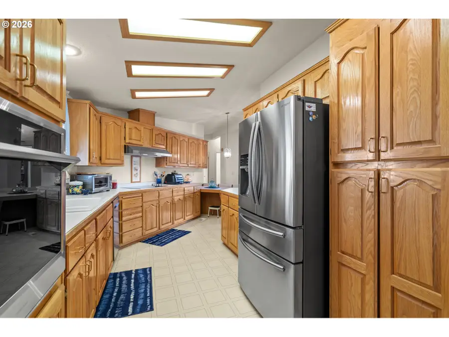 1530 W Brock Ave, Hermiston, OR 97838 - #3