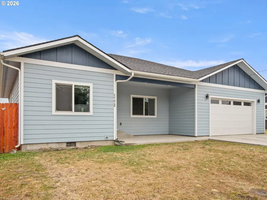 2704 N Greenwood St, La Grande, OR 97850 - #2