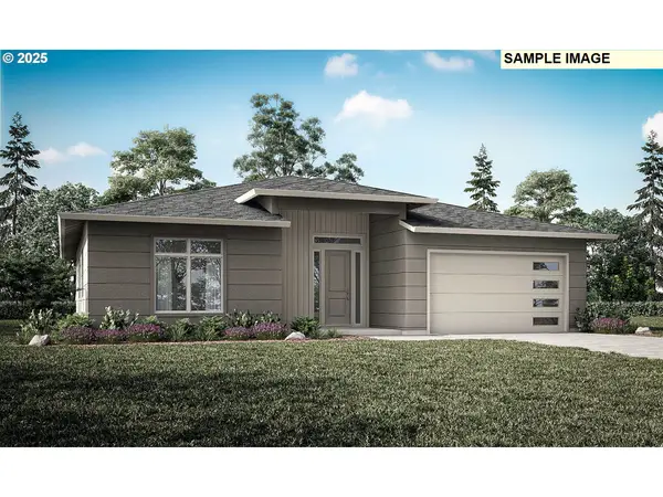 3266 Nightingale Dr, Woodburn, OR 97071