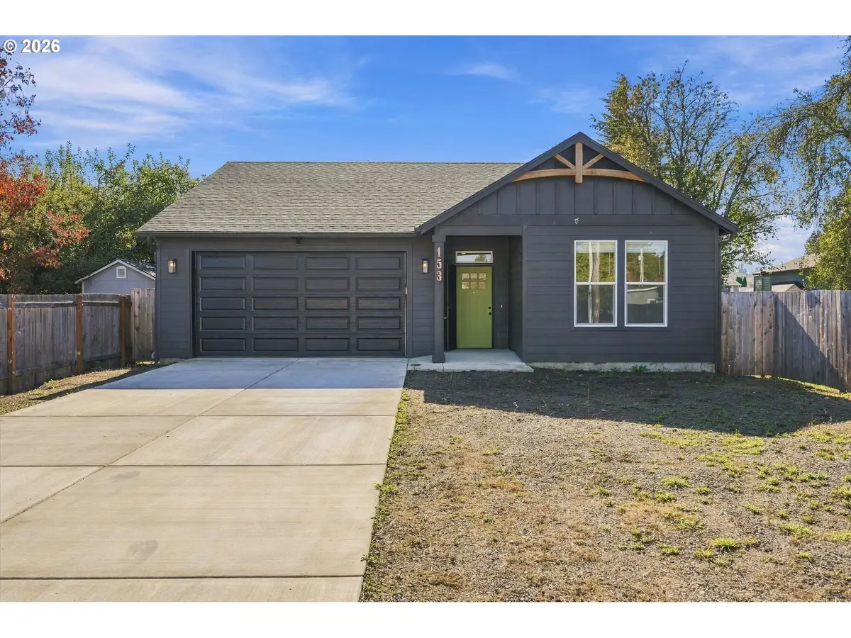 153 John St, Kelso, WA 98626 - #1