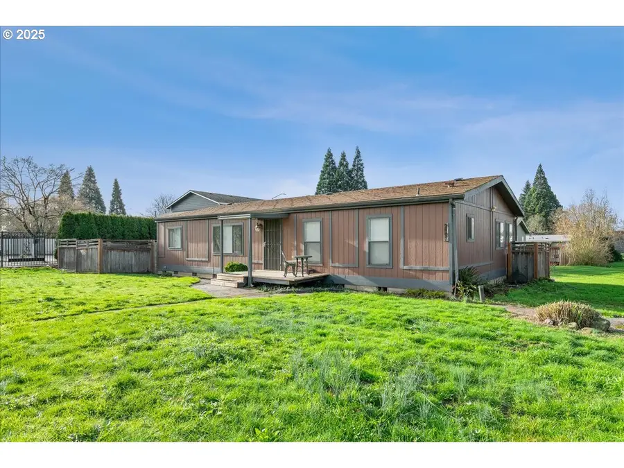 2305 Fisher Rd, Salem, OR 97305 - #2