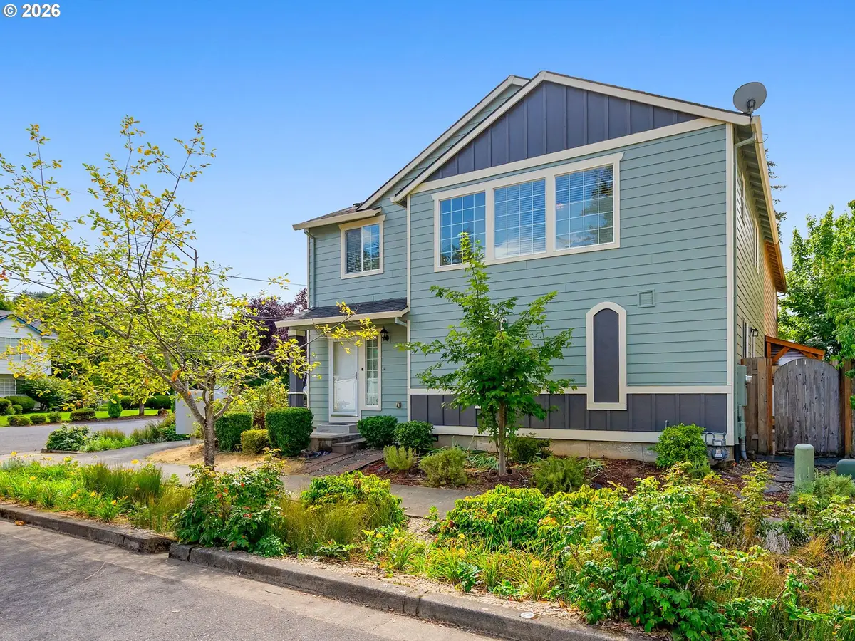 6127 SE 141st Ave, Portland, OR 97236 - #1
