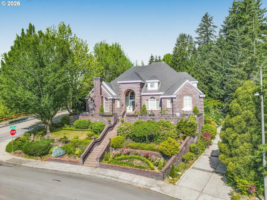 3889 SE Saint Andrews Pl, Gresham, OR 97080 - #2