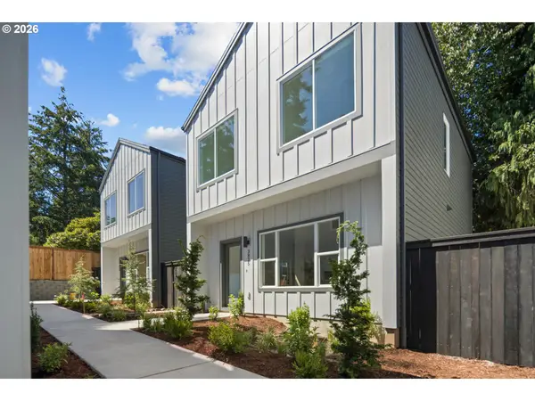 3825 SW Pomona St, Portland, OR 97219