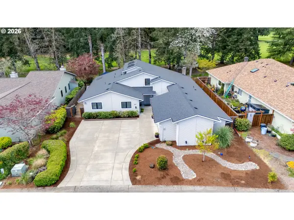 1827 NW Doral St, McMinnville, OR 97128