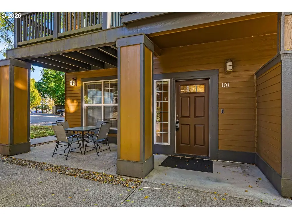 1160 SW 170th Ave, Beaverton, OR 97003 - #1