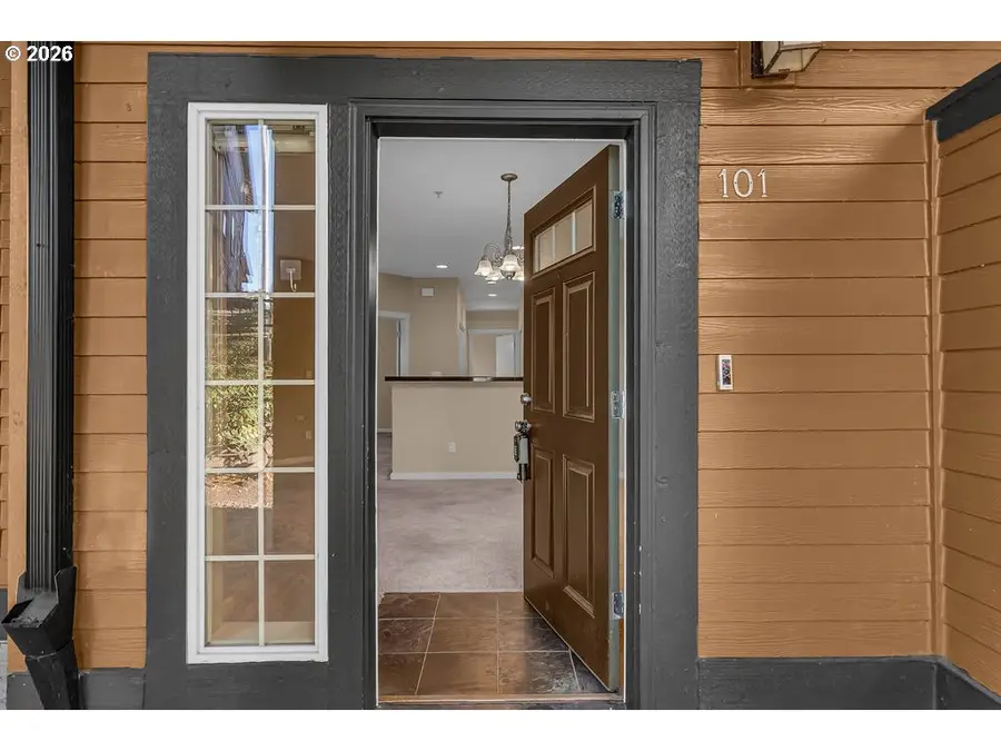 1160 SW 170th Ave, Beaverton, OR 97003 - #3