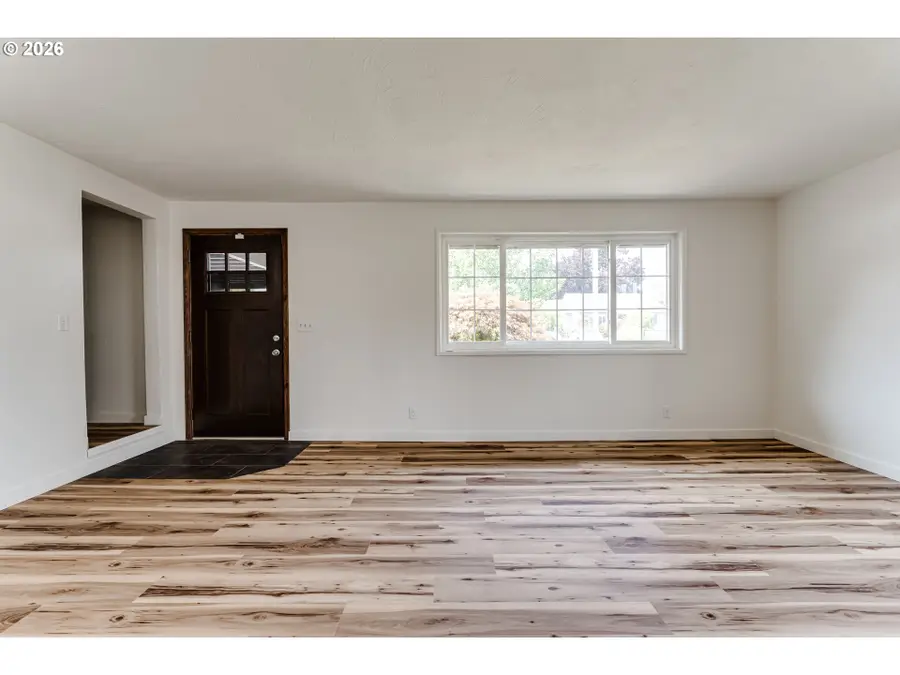 345 23rd St, Springfield, OR 97477 - #3