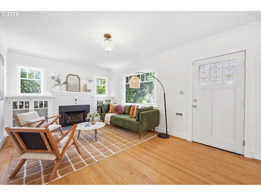 615 E 29th St, Vancouver, WA 98663 - #2