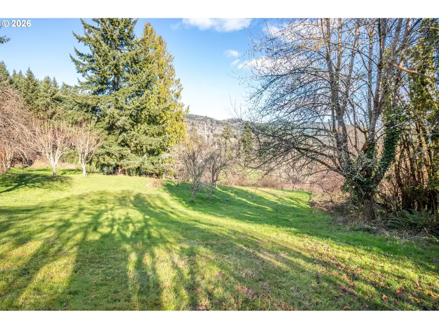 2411 Sunrise St, Kelso, WA 98626 - #2