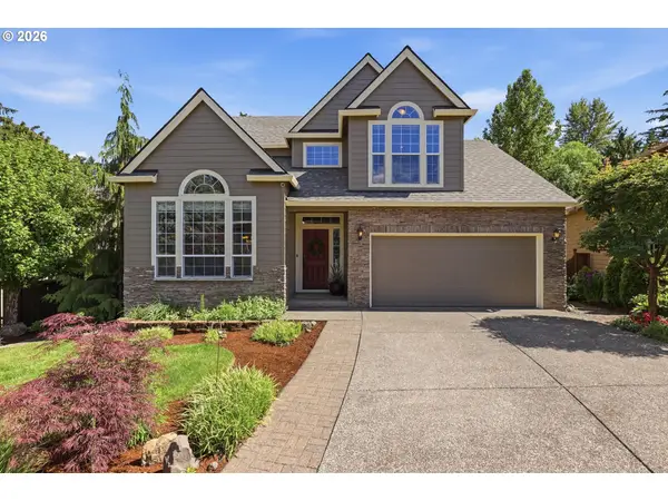 15832 SE Flavel Dr, Portland, OR 97236