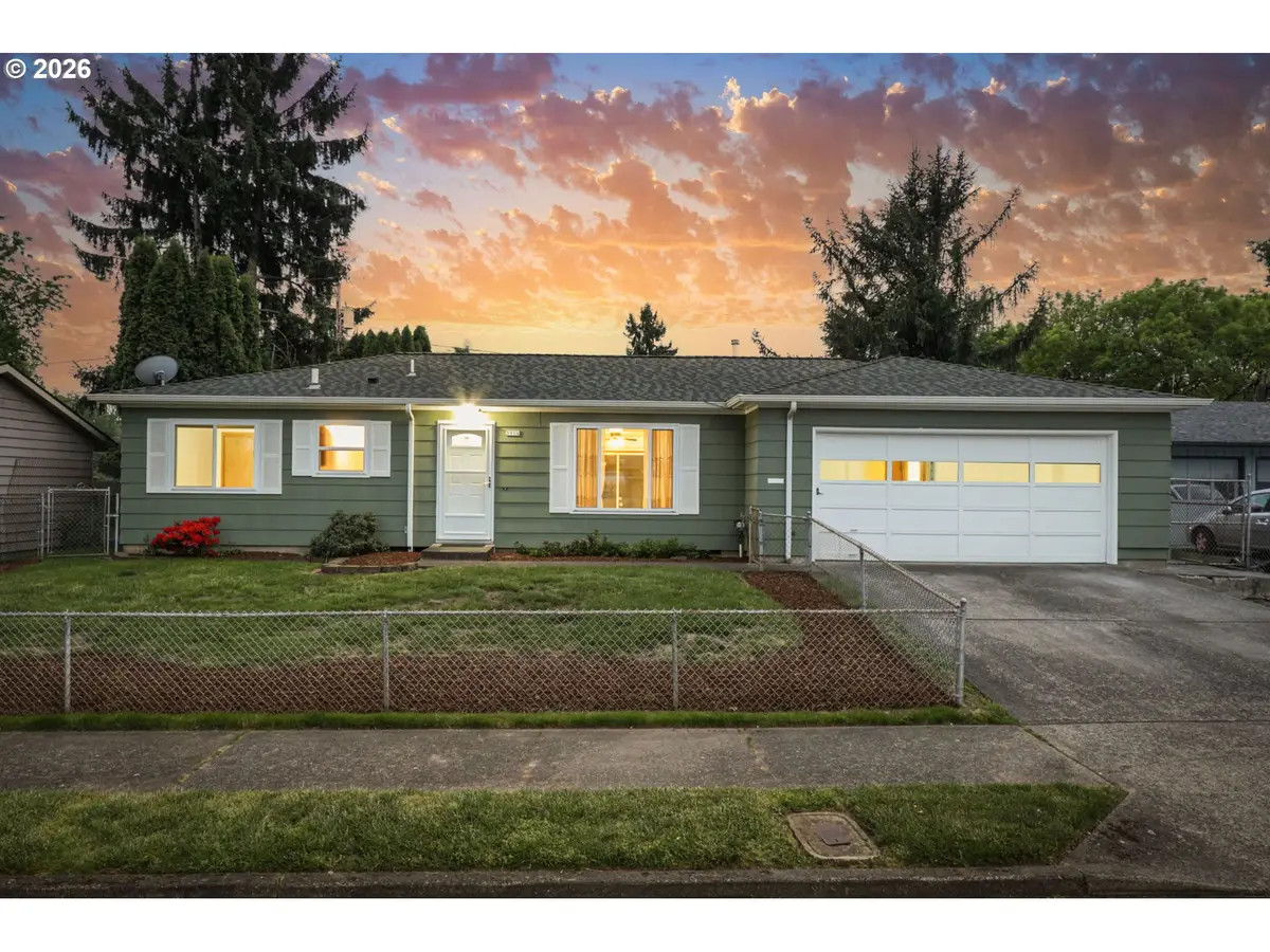 3914 N Kiska St, Portland, OR 97217 - #1