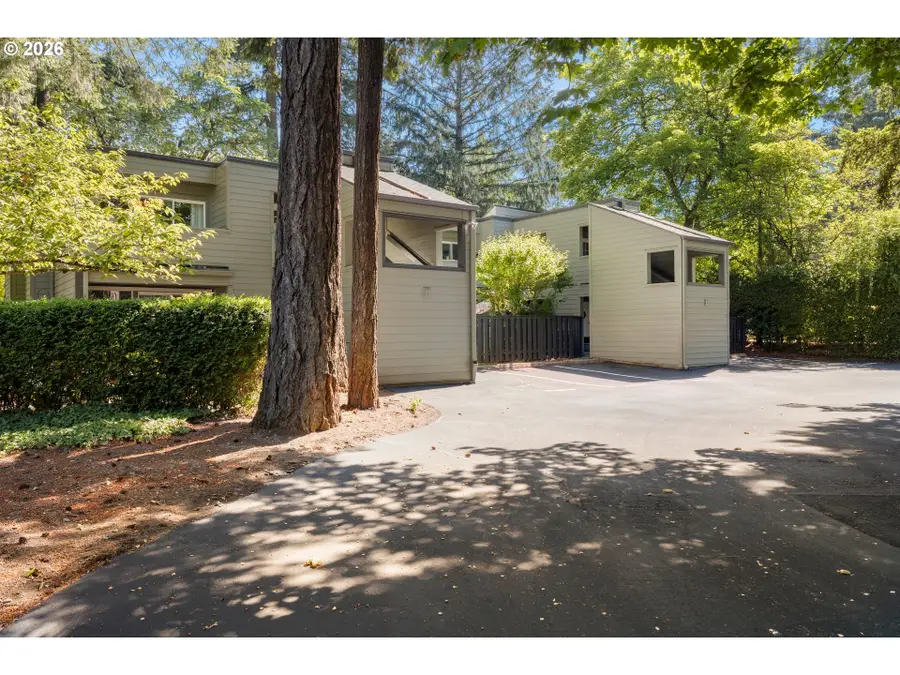 15938 Quarry Rd #B-3, Lake Oswego, OR 97035 - #2