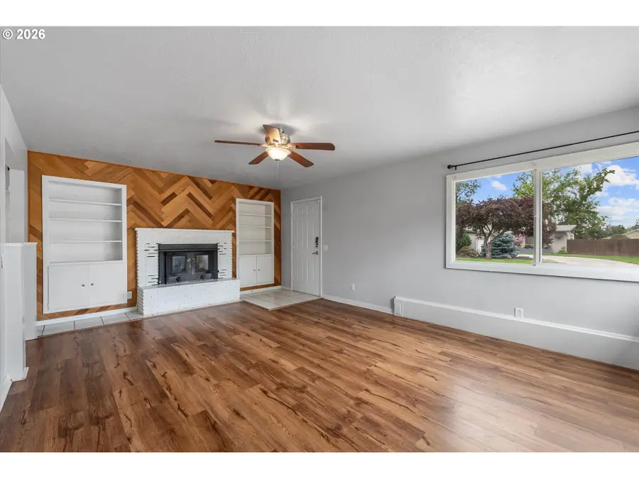2945 6th St, Baker City, OR 97814 - #3