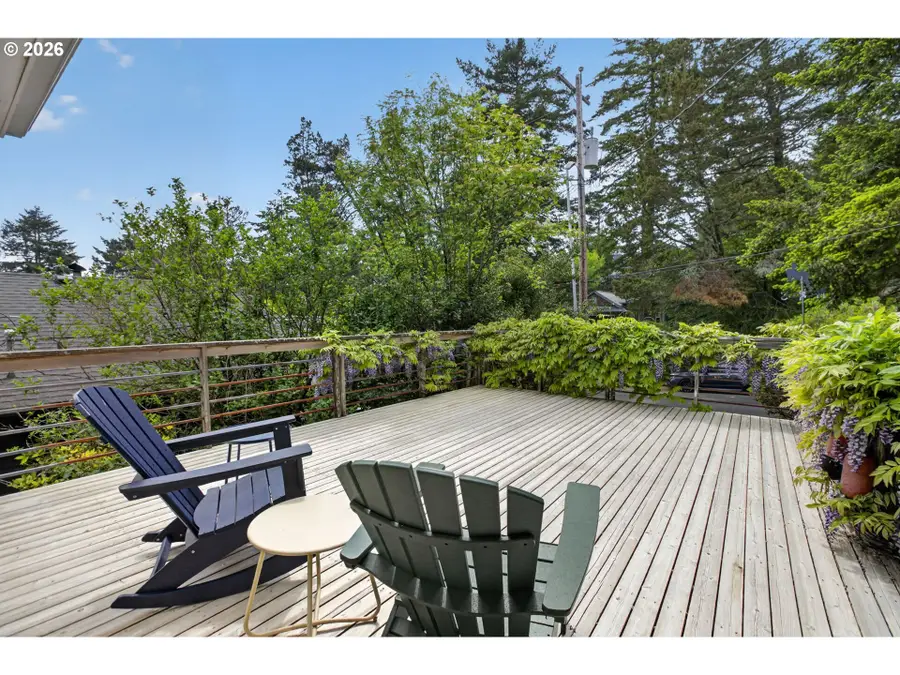 532 4th St, Manzanita, OR 97130 - #3