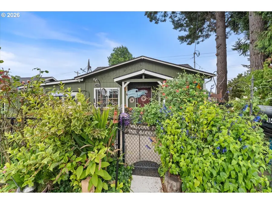 1433 NE 201st Ave, Fairview, OR 97024 - #3