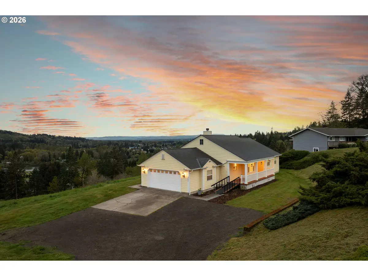 351 Butte Hill Rd, Woodland, WA 98674 - #1