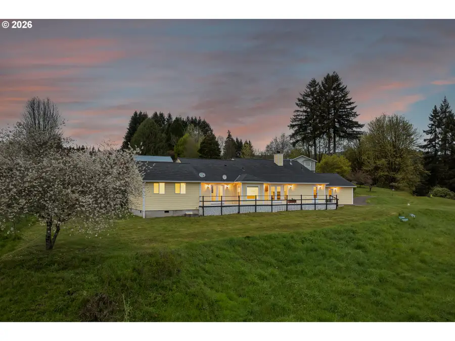 351 Butte Hill Rd, Woodland, WA 98674 - #2