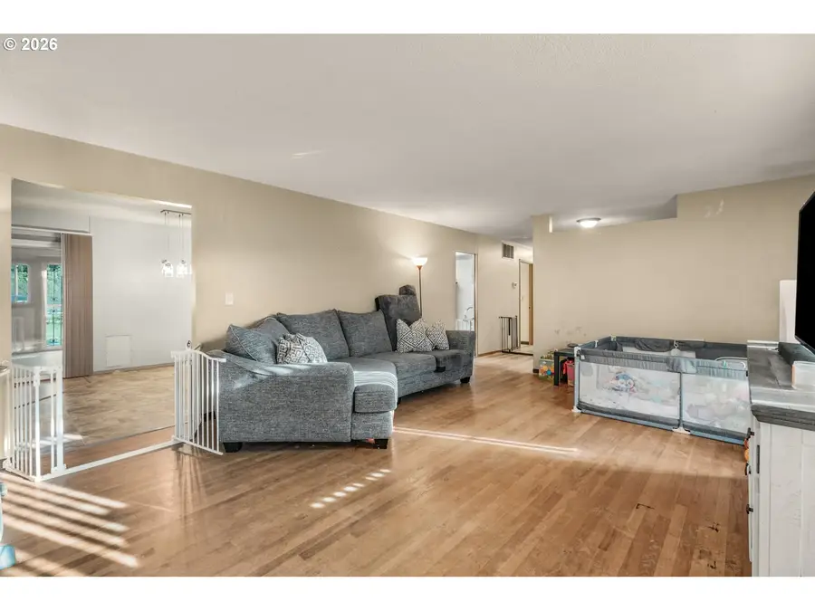 2128 44th Ave, Longview, WA 98632 - #3