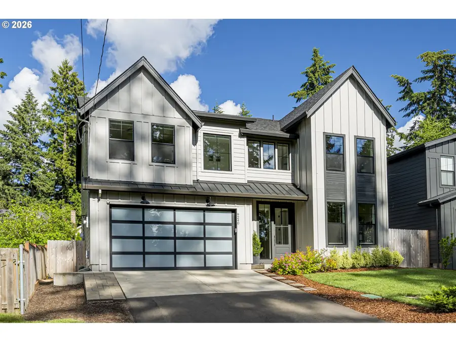 9240 SW 52nd Ave, Portland, OR 97219 - #2