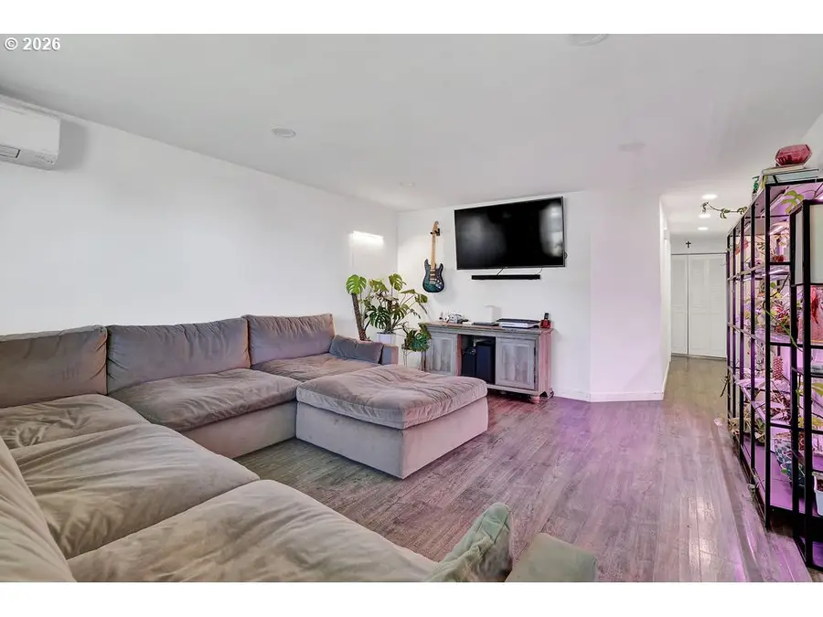 4514 Souza St, Eugene, OR 97402 - #3