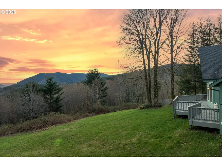 185 Coronet Dr, Ariel, WA 98603 - #2