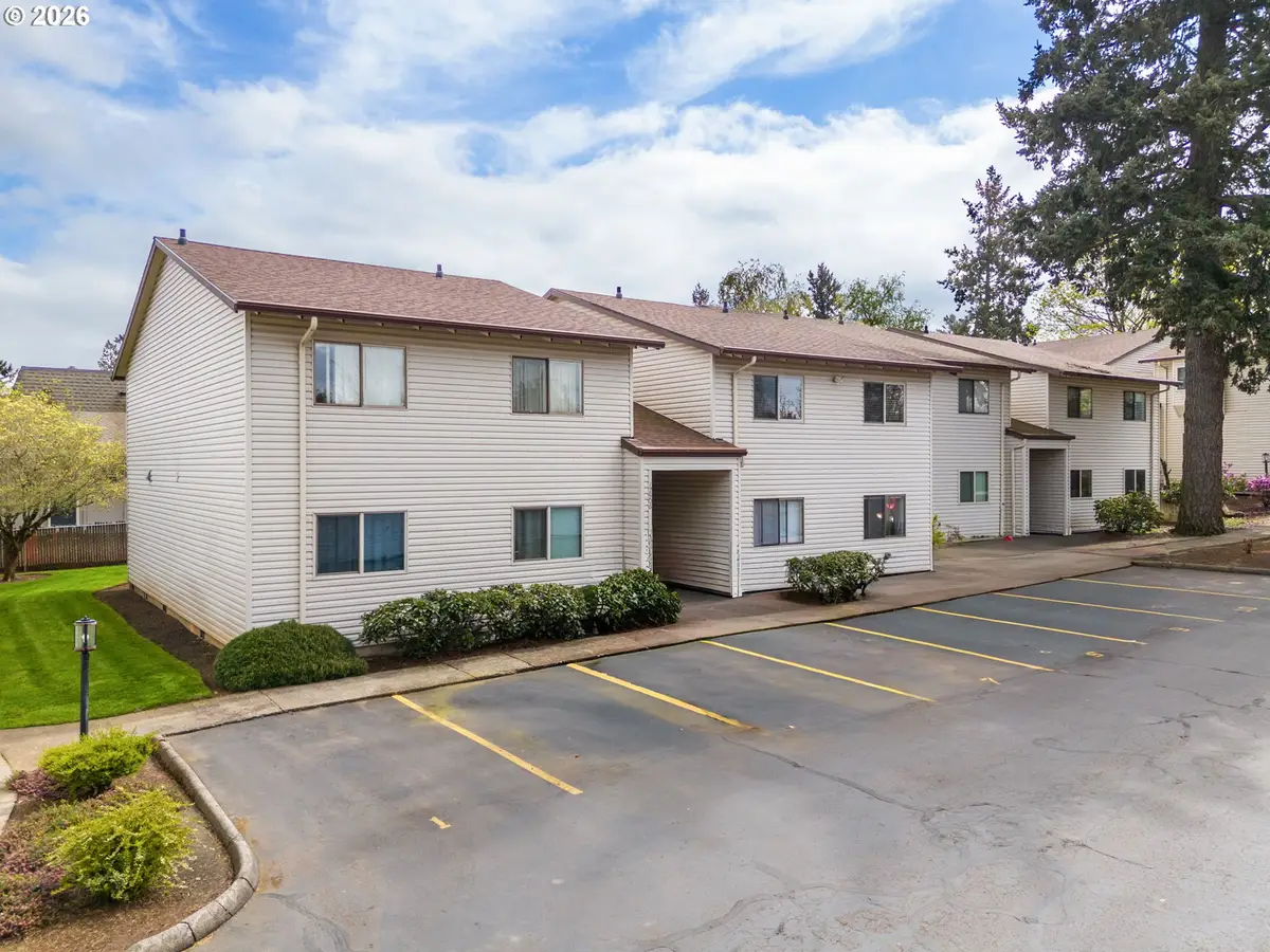 12506 SE Stark St #D, Portland, OR 97233 - #1