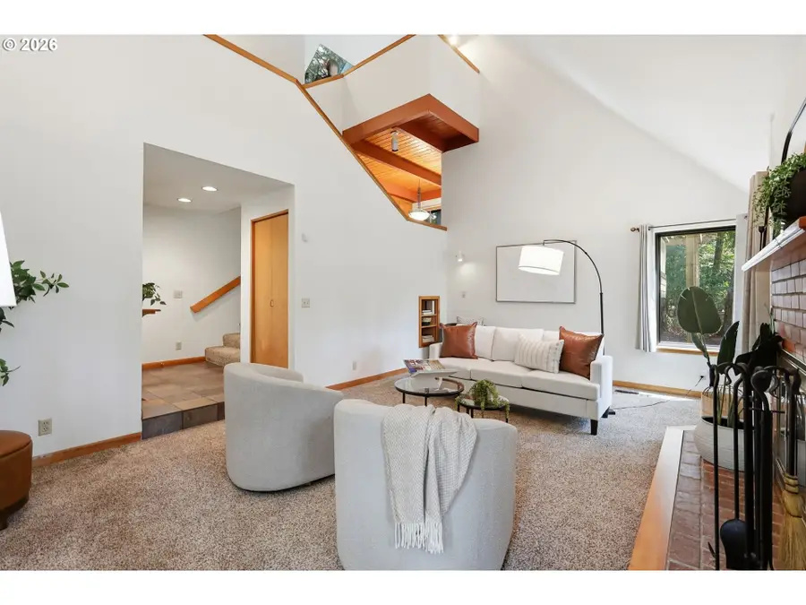 4650 Old Dillard Rd, Eugene, OR 97405 - #2