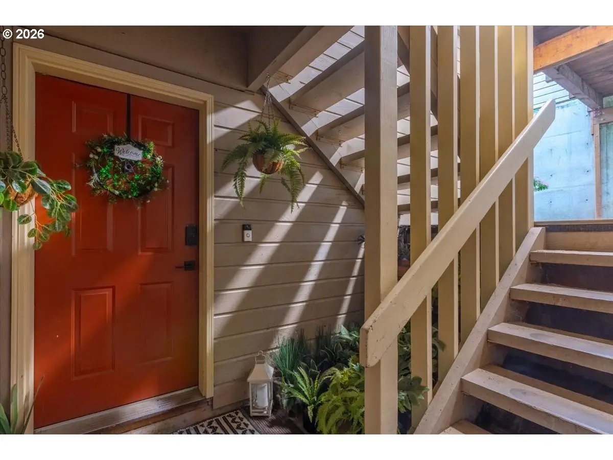 2550 NW Princess St #102, Corvallis, OR 97330 - #1