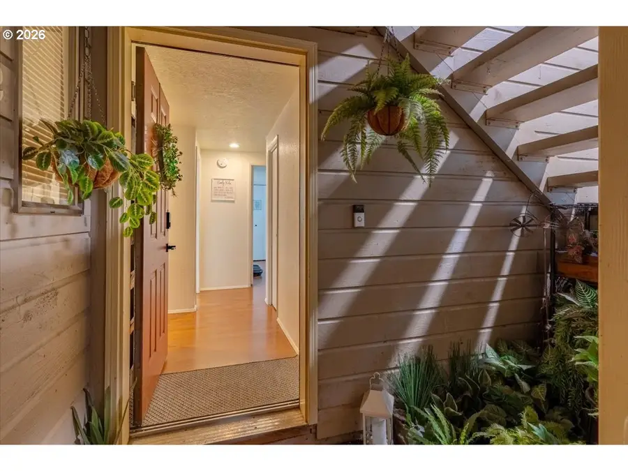 2550 NW Princess St #102, Corvallis, OR 97330 - #2