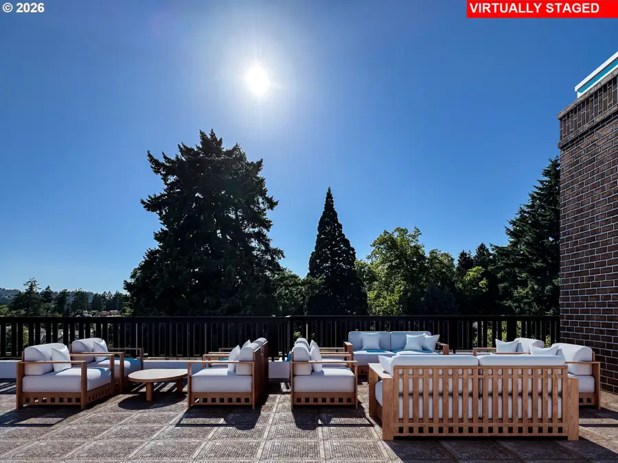 530 4th St #2, Lake Oswego, OR 97034 - #3
