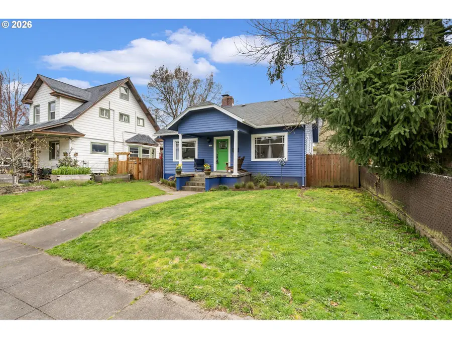 6362 N Commercial Ave, Portland, OR 97217 - #3