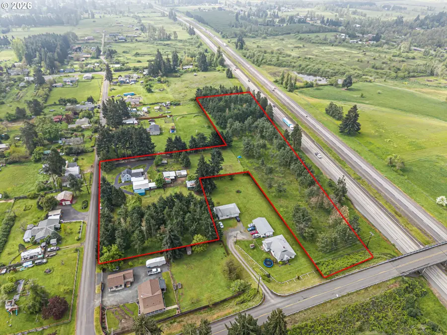 82600 Green Valley St, Creswell, OR 97426 - #3