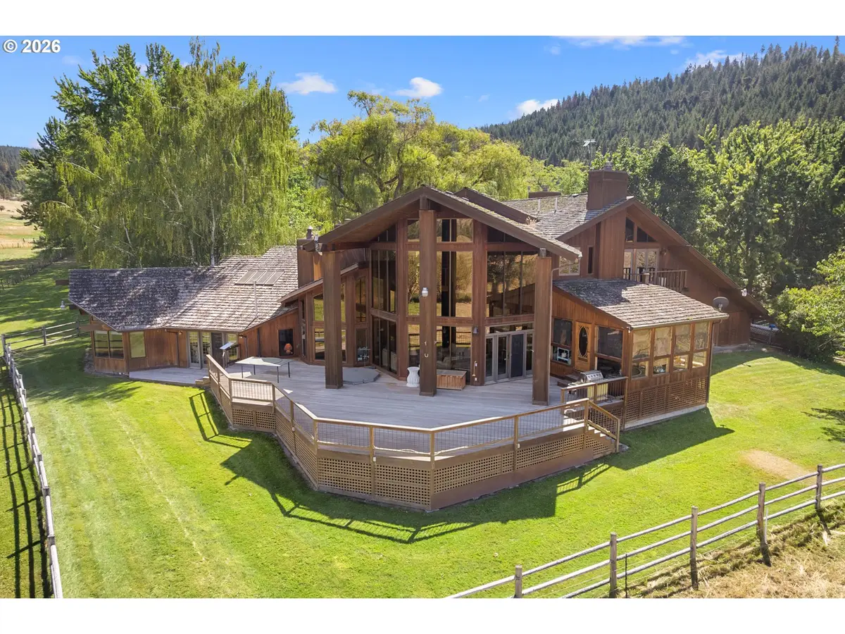 59926 Comstock Rd, Cove, OR 97824 - #1