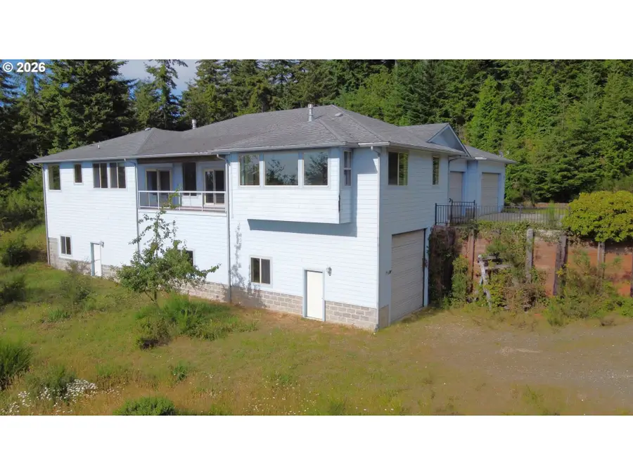 47500 Pacific View Dr, Langlois, OR 97450 - #2