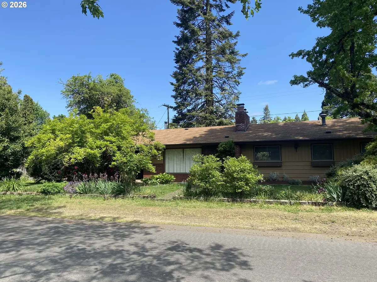 1035 Willa St, Eugene, OR 97404 - #1