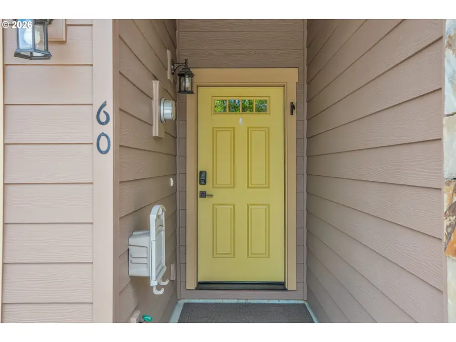 60 N 41st Pl, Ridgefield, WA 98642 - #2