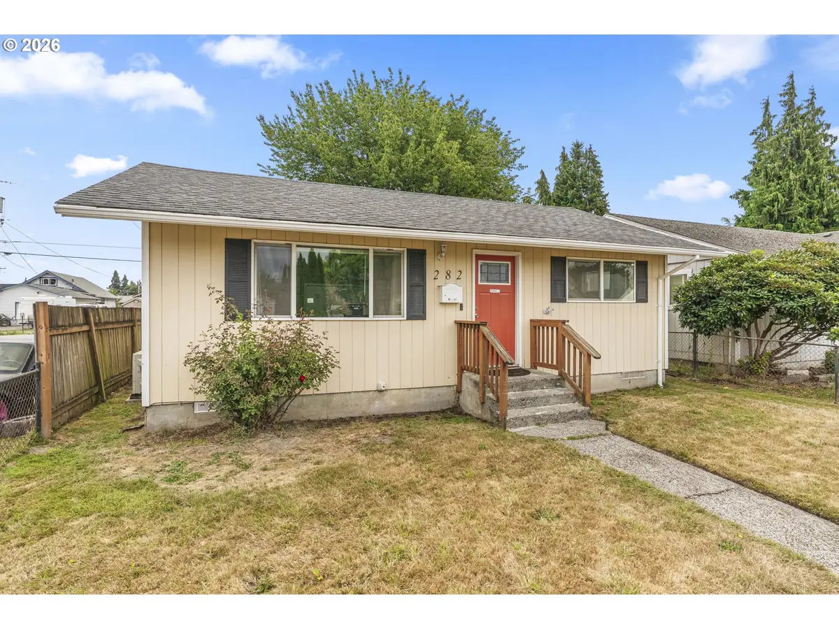 282 25th Ave, Longview, WA 98632 - #1