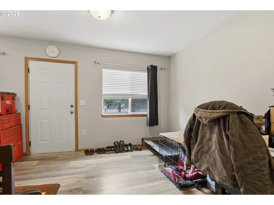 715 S Mcloughlin Blvd, Oregon City, OR 97045 - #3
