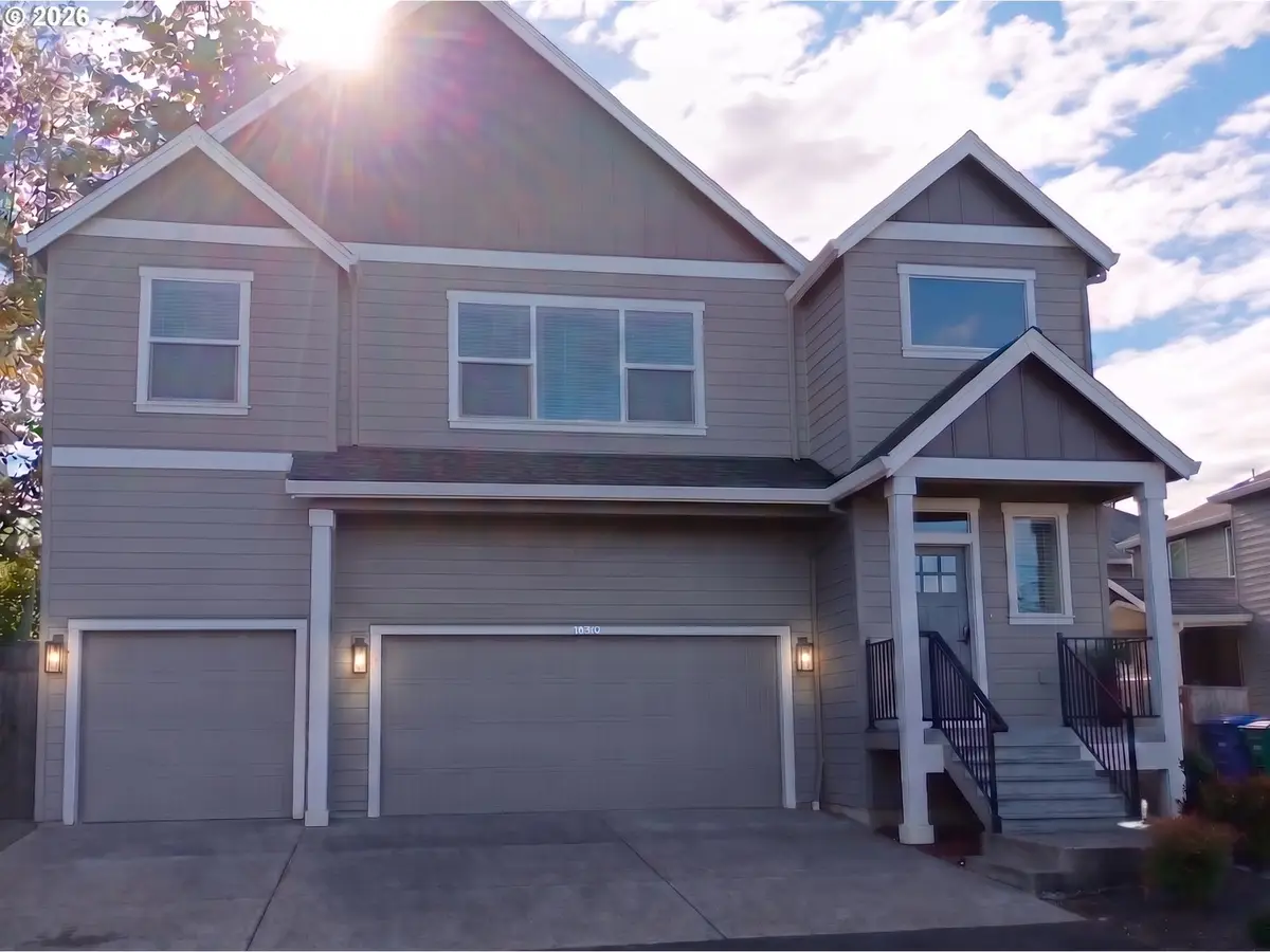 17649 SW Cobb Ln, Beaverton, OR 97007 - #1