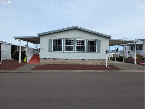 205 W River Ridge Ave, Roseburg, OR 97471