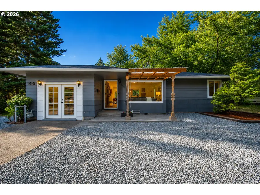 4239 SW Garden Home Rd, Portland, OR 97219 - #2