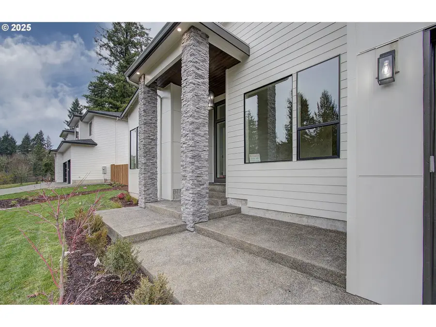 2010 NE 159th St, Ridgefield, WA 98642 - Image #2