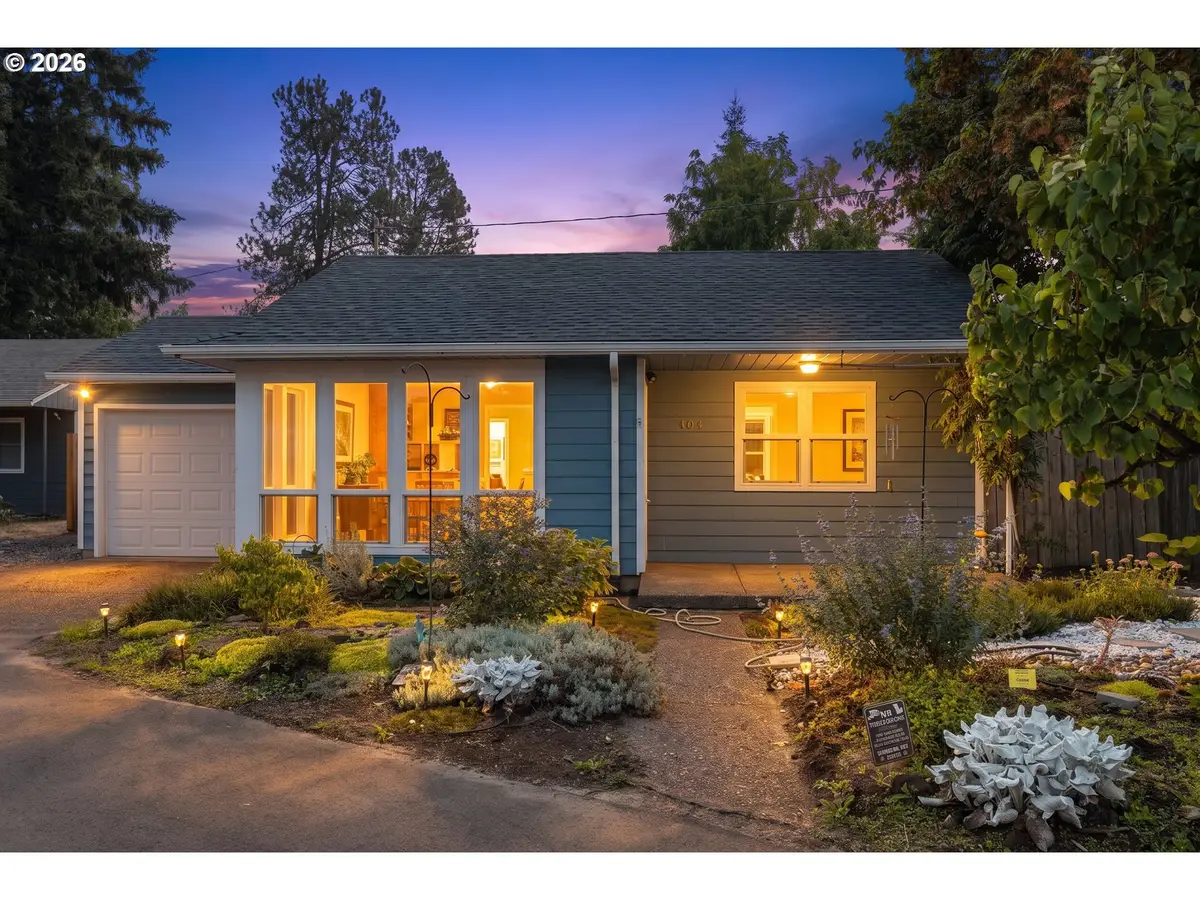 404 Eastfield Dr, Oregon City, OR 97045 - #1