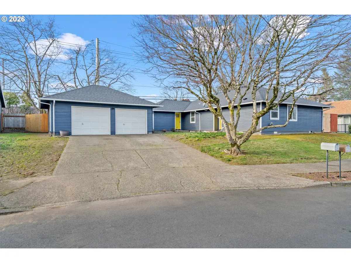 3311 NE View Ave, Gresham, OR 97030 - Image #1