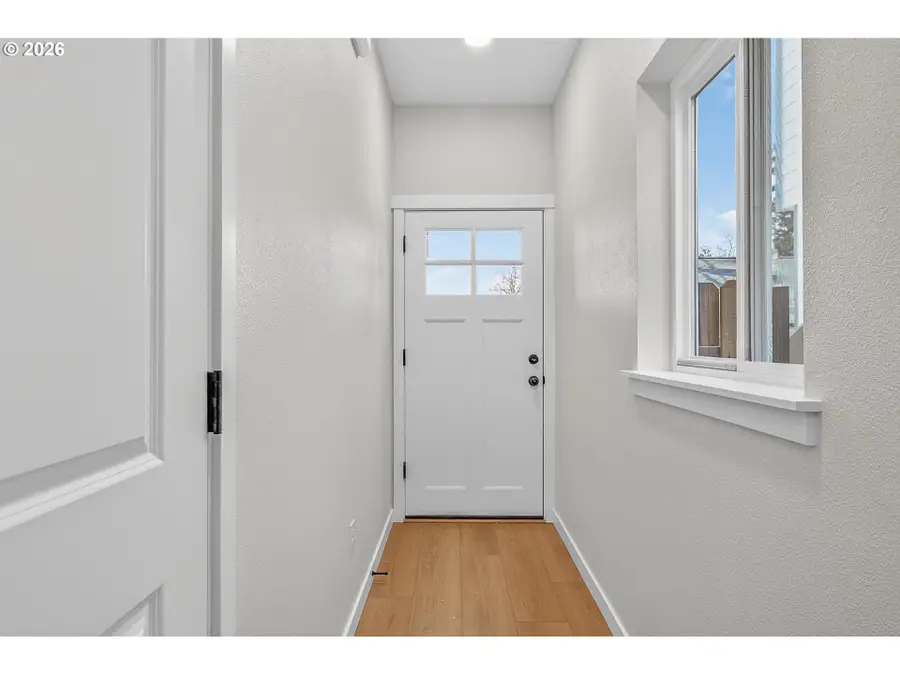 9267 E Burnside St, Portland, OR 97216 - #3