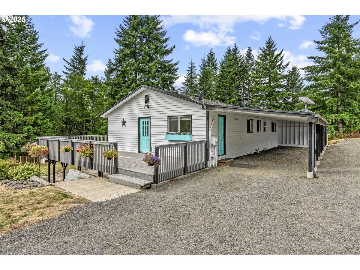 652 Ragland Rd, Longview, WA 98632 - Image #1