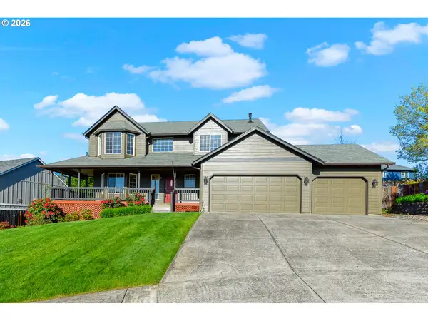 1268 E Spencer Ct, LaCenter, WA 98629