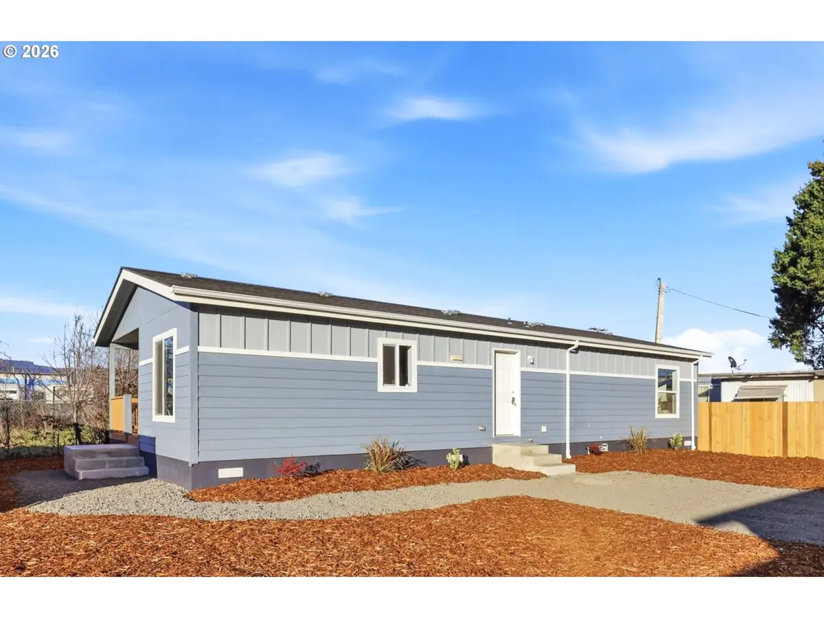 1423 31st St, Springfield, OR 97477 - #1